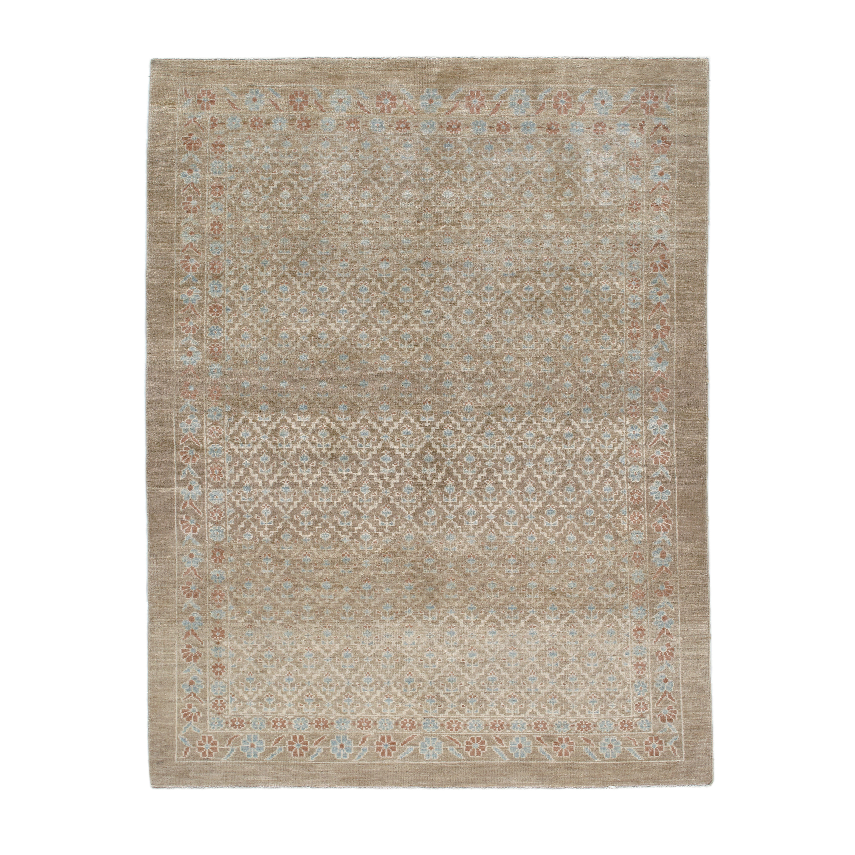 This Serab rug is made of wool and natural dye. 
