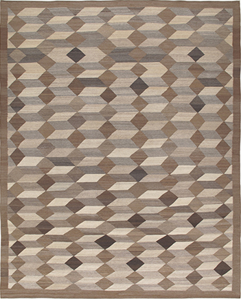 This Shiraz flatweave is hand-woven and made of all natural material.