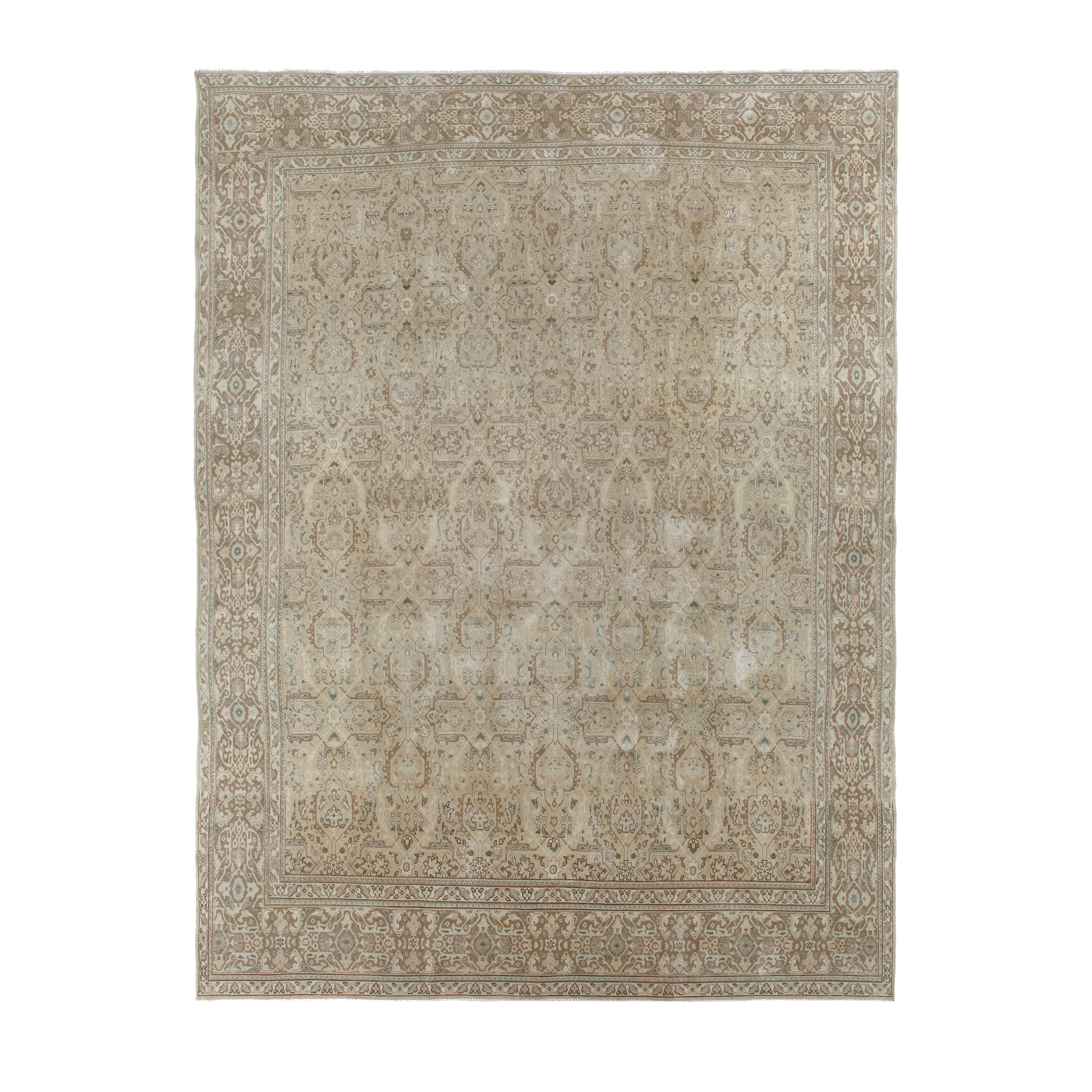 This Tabriz rug is made of fine handcard wool. 
