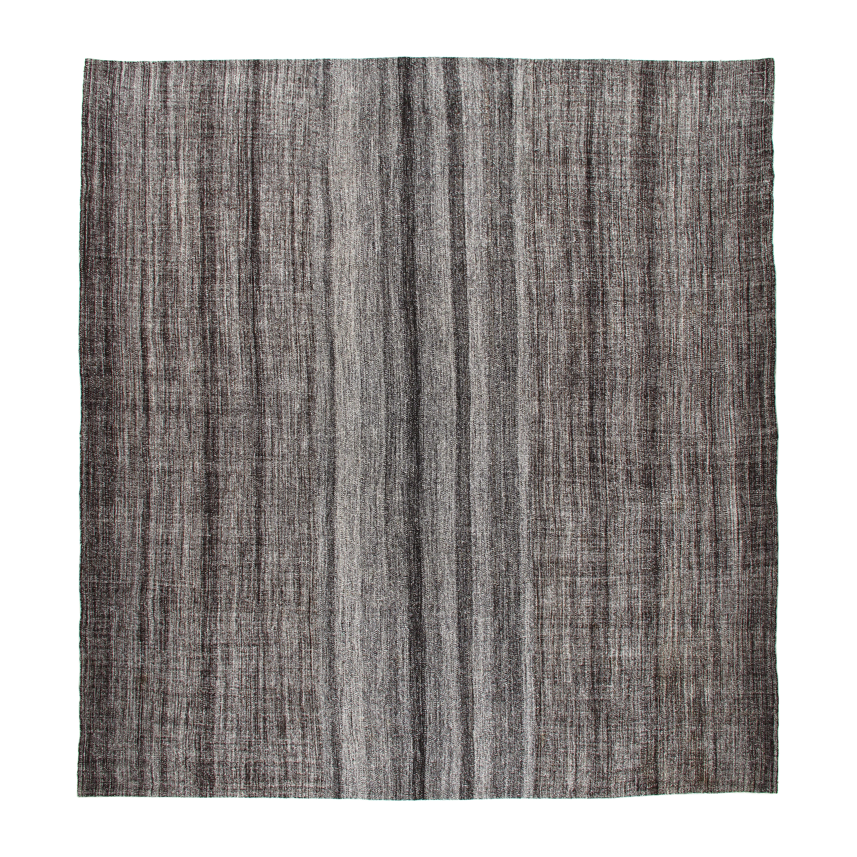 This Vintage flatweave is hand-woven using wool and cotton. 
