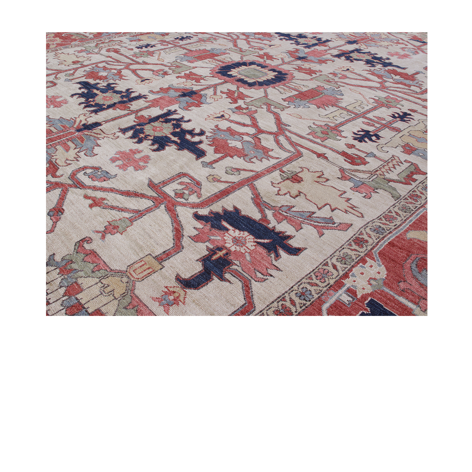 This Heriz rug Hand-knotted and crafted with hand-spun wool. 