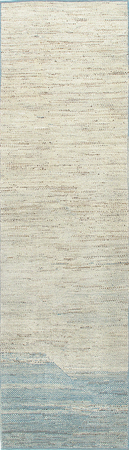 Sahara rug is a hand-knotted transitional piece made from naturally dyed wool. 