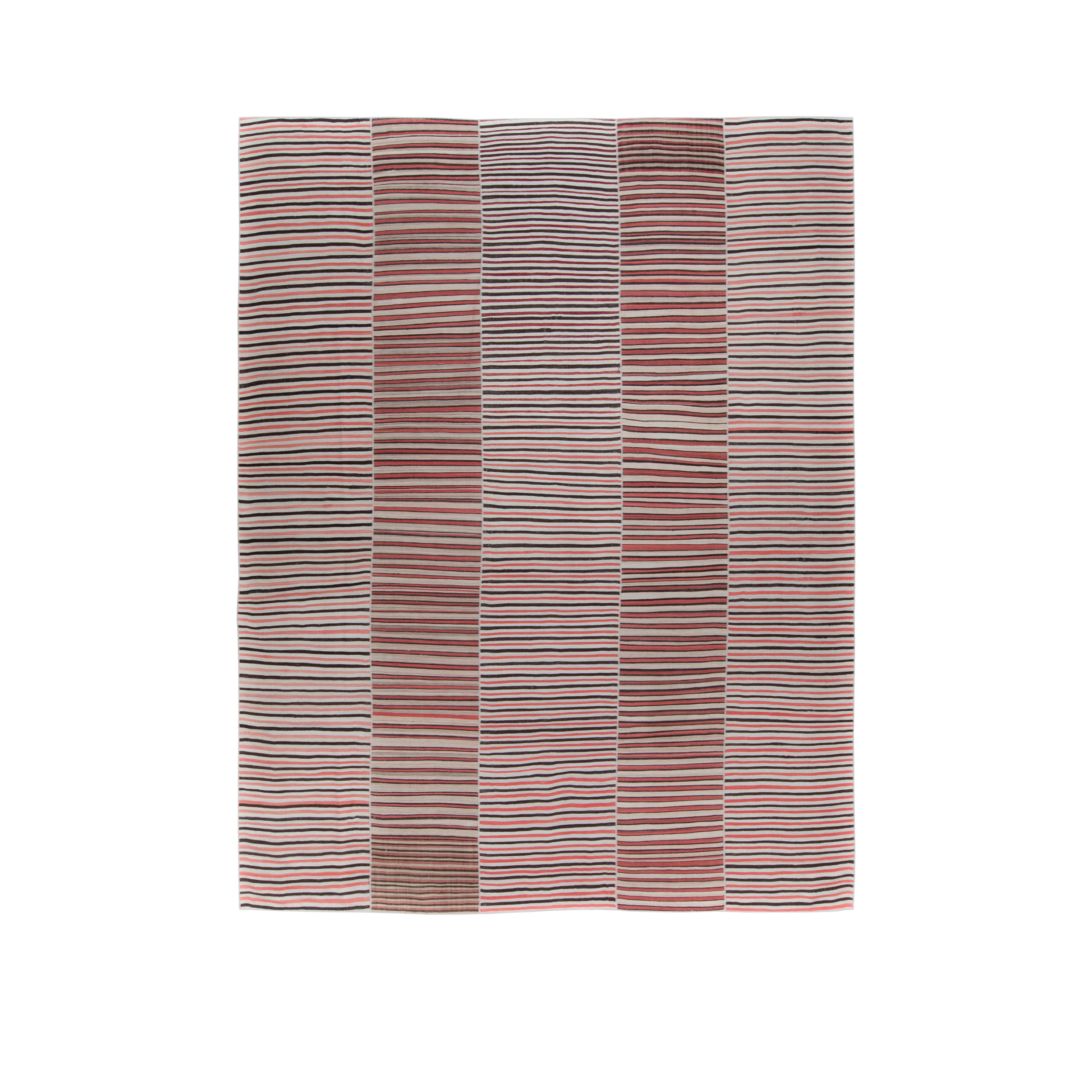 This Mazandaran rug is hand-woven and made of 100% wool