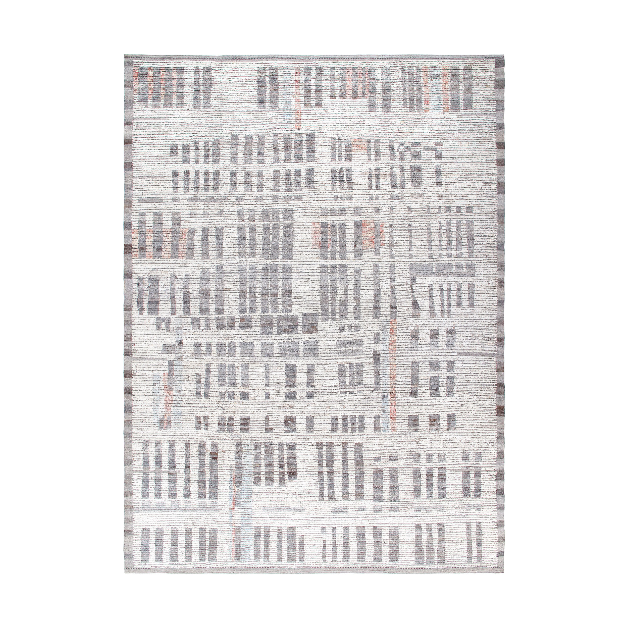 This Primrose rug is hand-knotted and made of 100% wool. 