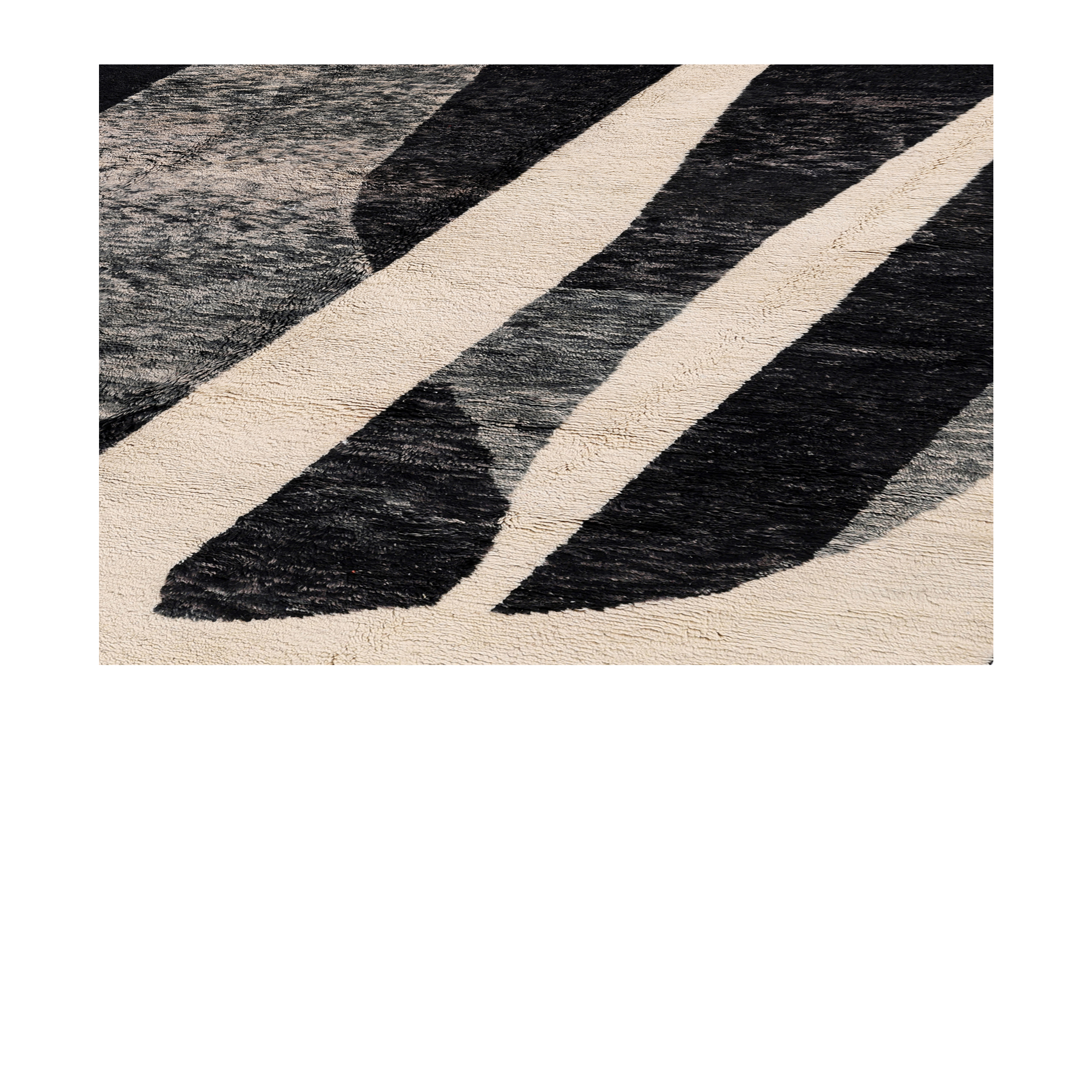 Graphic Grey Moroccan