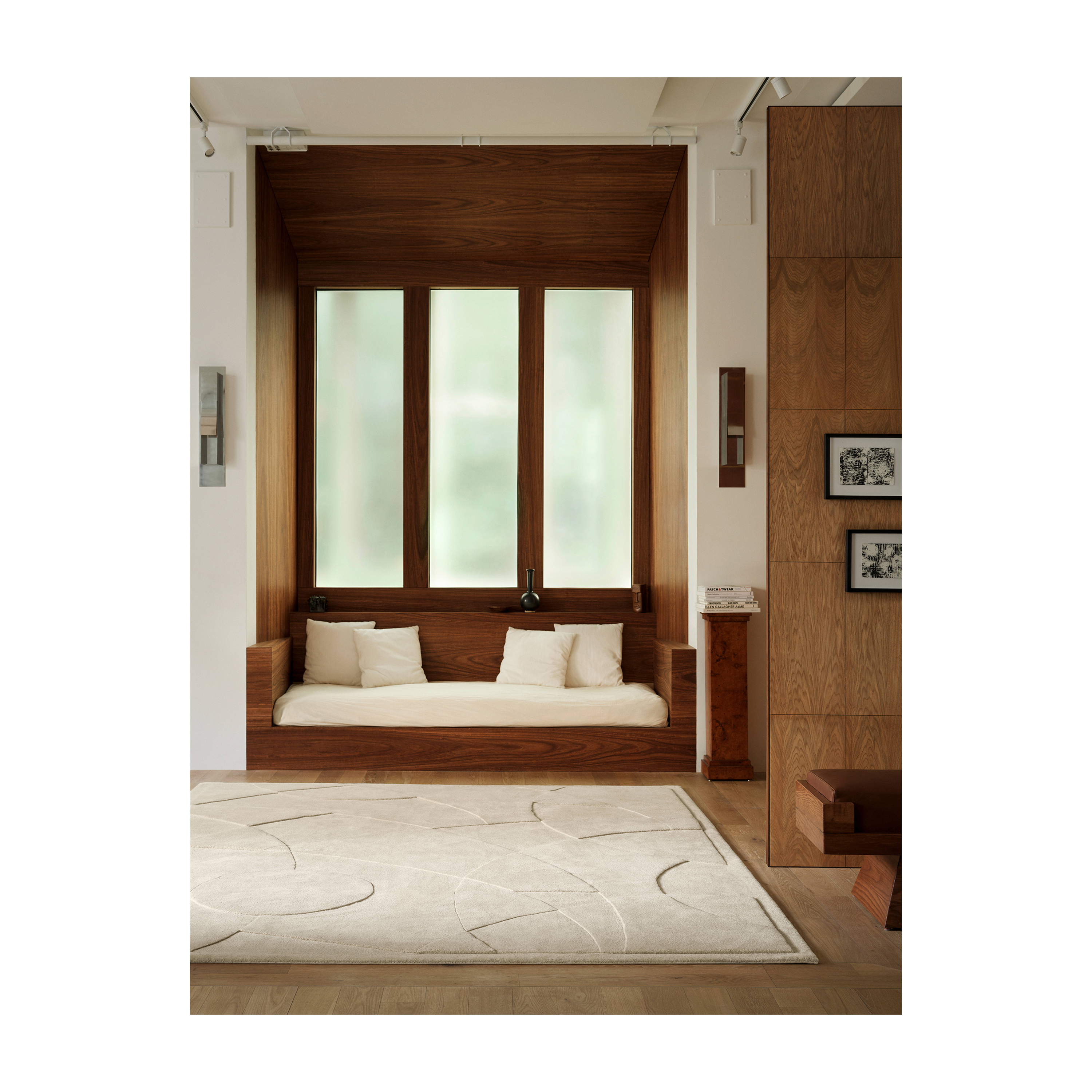 Custom Sundial rug by Nasiricarpets featuring intersecting lines and tonal arcs